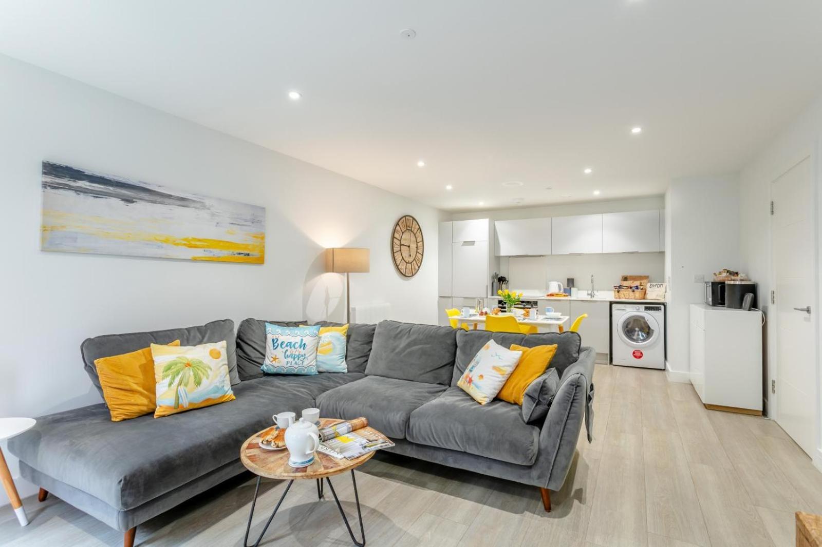 2 Middlecombe - Luxury Apartment At Byron Woolacombe, Only 4 Minute Walk To Woolacombe Beach! Extérieur photo